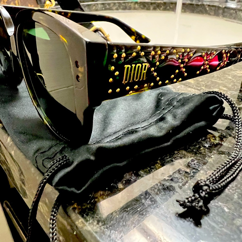 AUTHENTIC Dior Sunglasses.